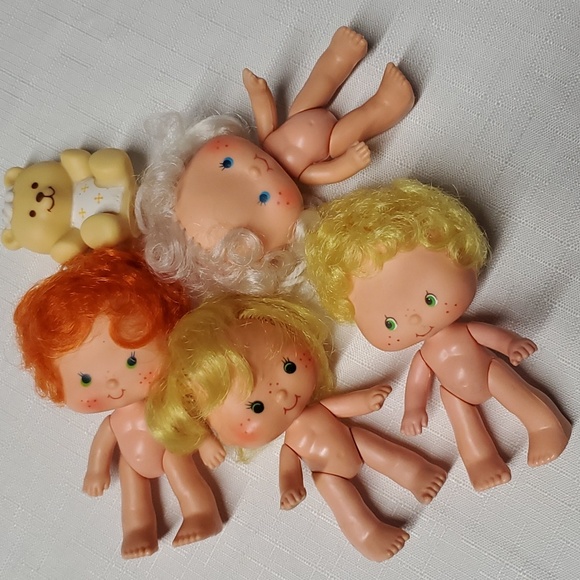 Strawberry Shortcake 1979 LOT 4 Different American Greetings Dolls & Clothes - Picture 9 of 17